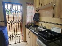  of property in Geelhoutpark