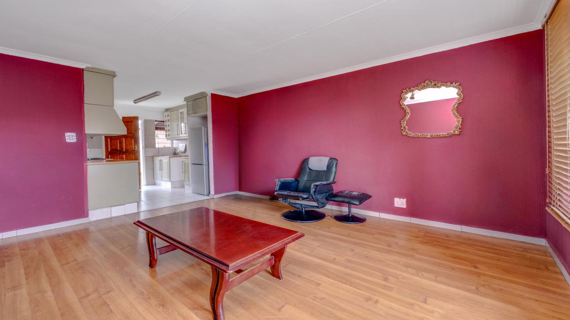 Lounges of property in Sundowner