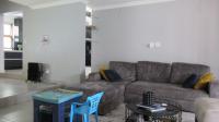 Lounges - 67 square meters of property in Greenstone Hill