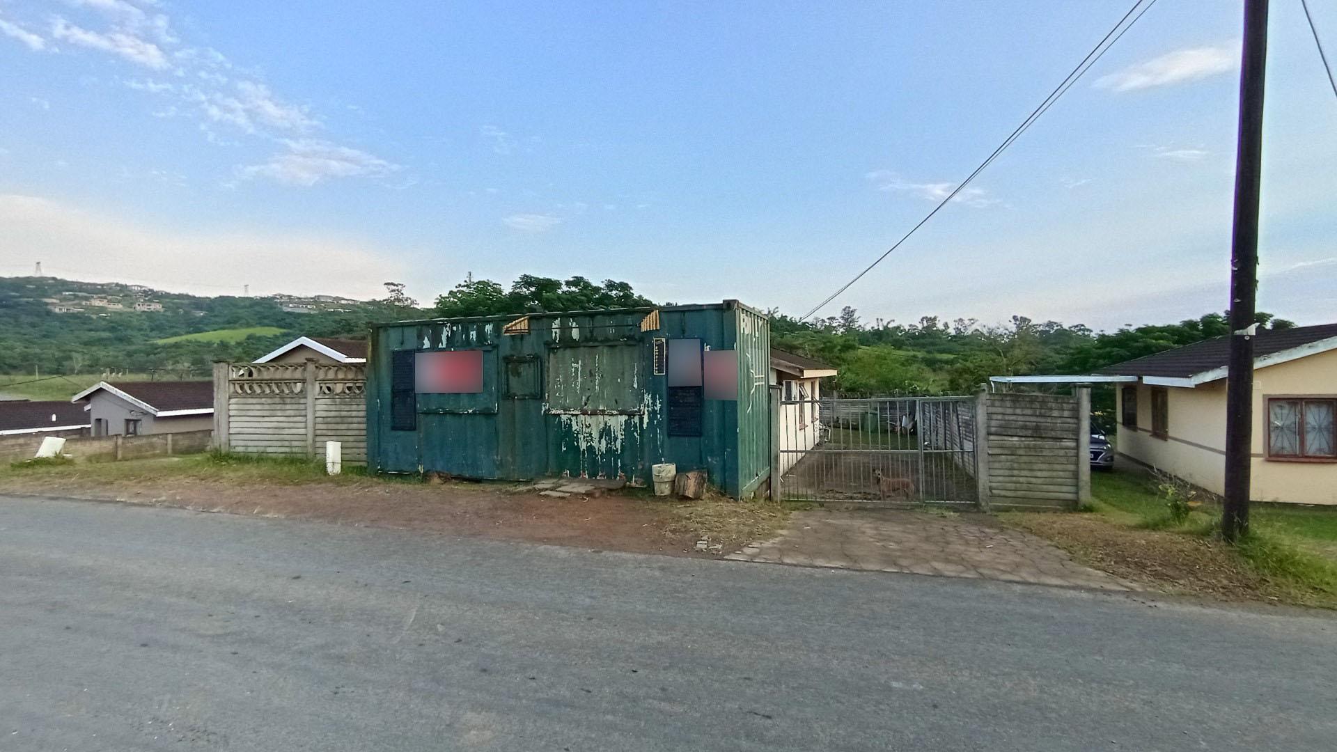 Front View of property in Amanzimtoti 
