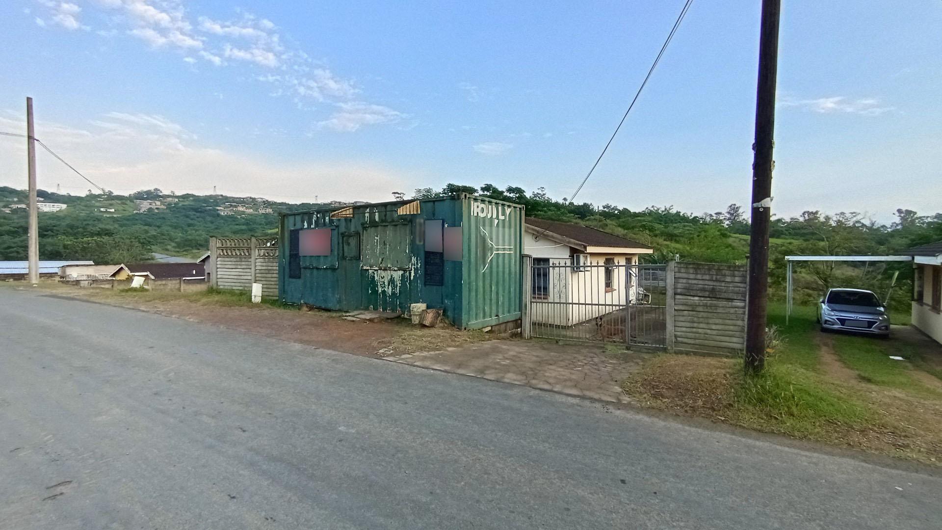 Front View of property in Amanzimtoti 