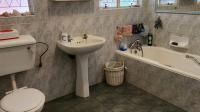 Bathroom 2 of property in Empangeni