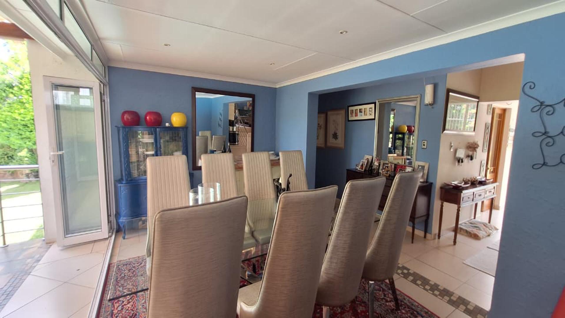 Dining Room - 30 square meters of property in Bordeaux