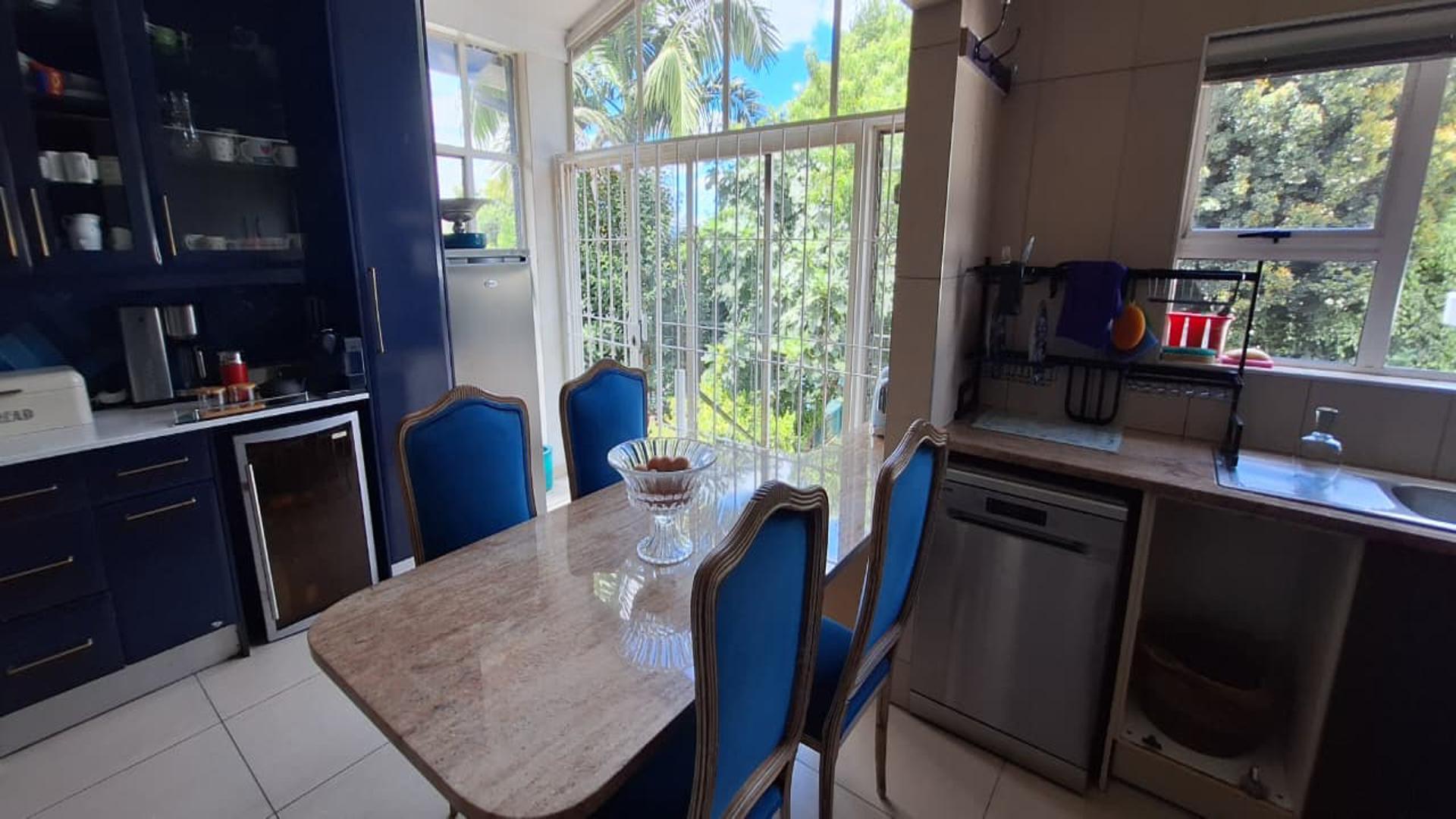 Kitchen - 20 square meters of property in Bordeaux