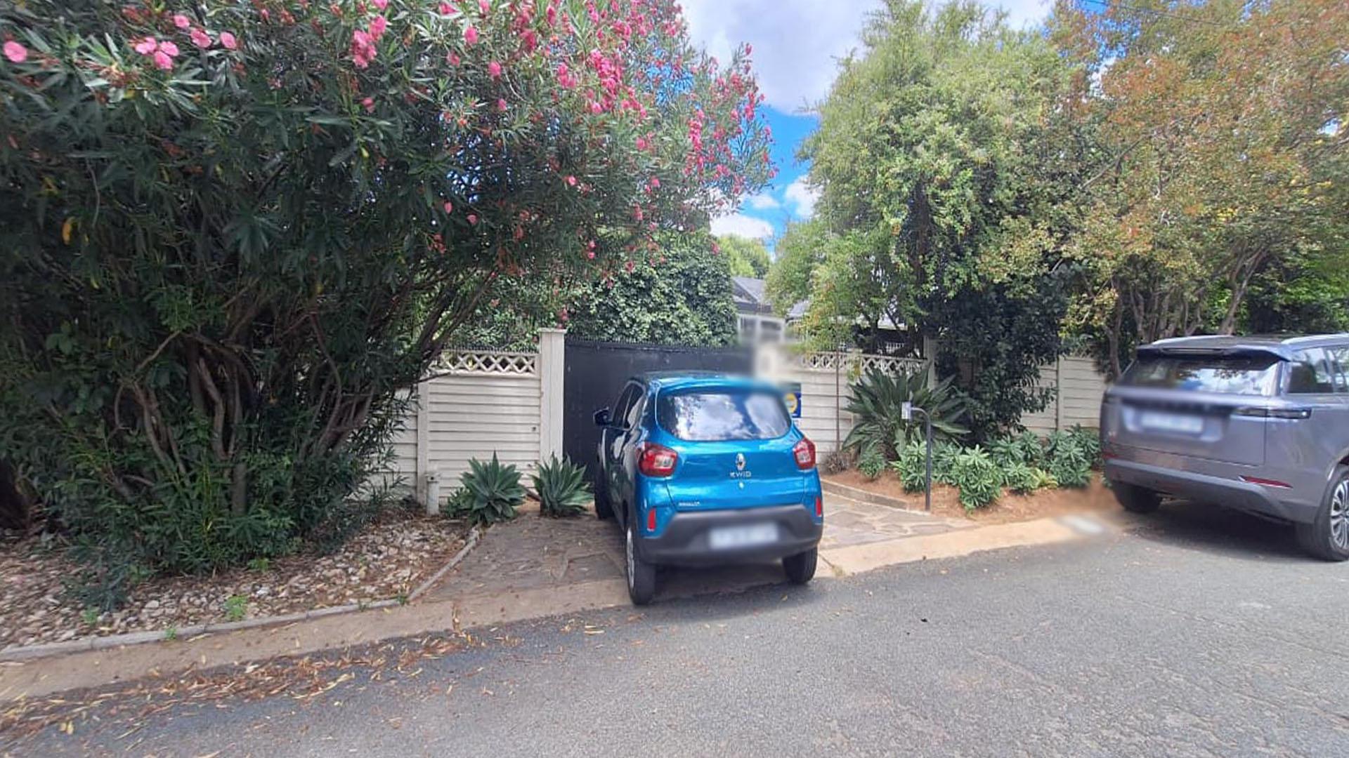 Front View of property in Bordeaux