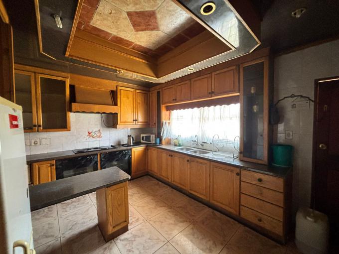 4 Bedroom House for Sale For Sale in Parys - MR702966