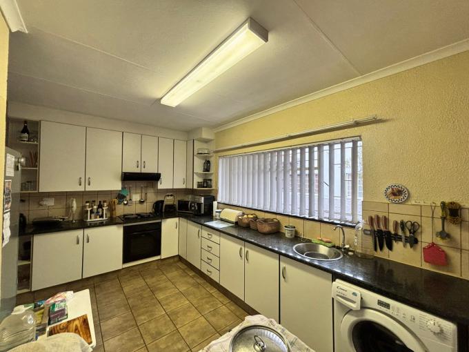 2 Bedroom Apartment for Sale For Sale in Parys - MR702967