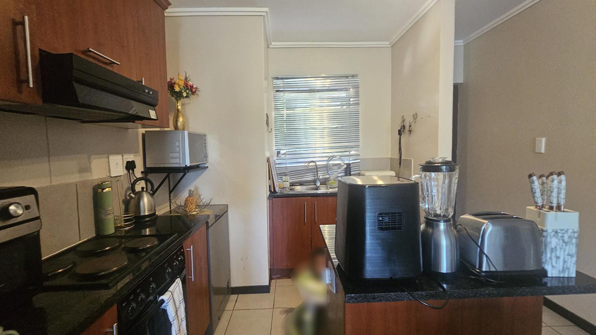 Kitchen of property in Sherwood