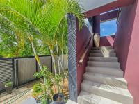  of property in Bendor