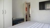 Bed Room 1 - 11 square meters of property in Greenhills