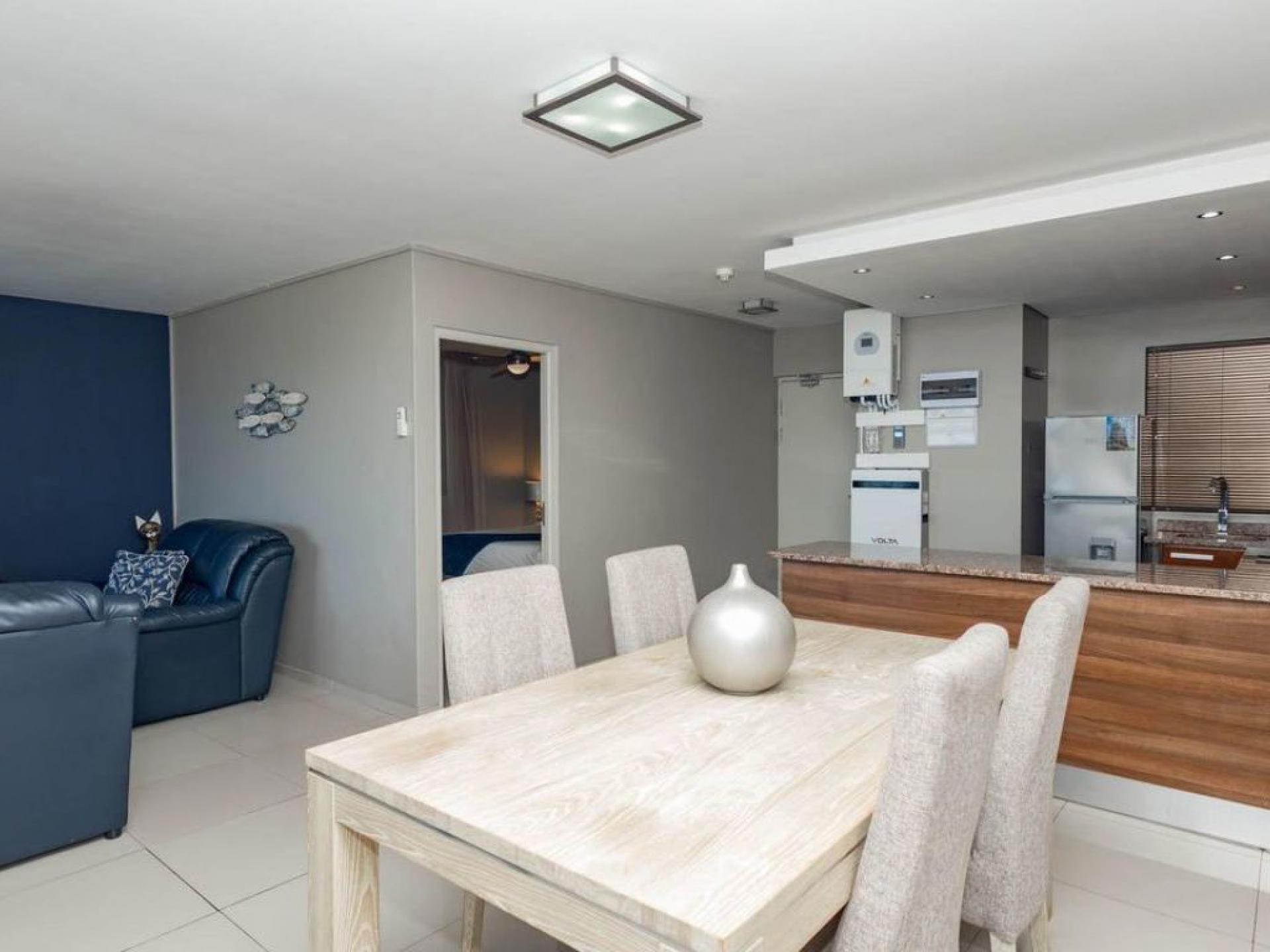  of property in Bloubergstrand