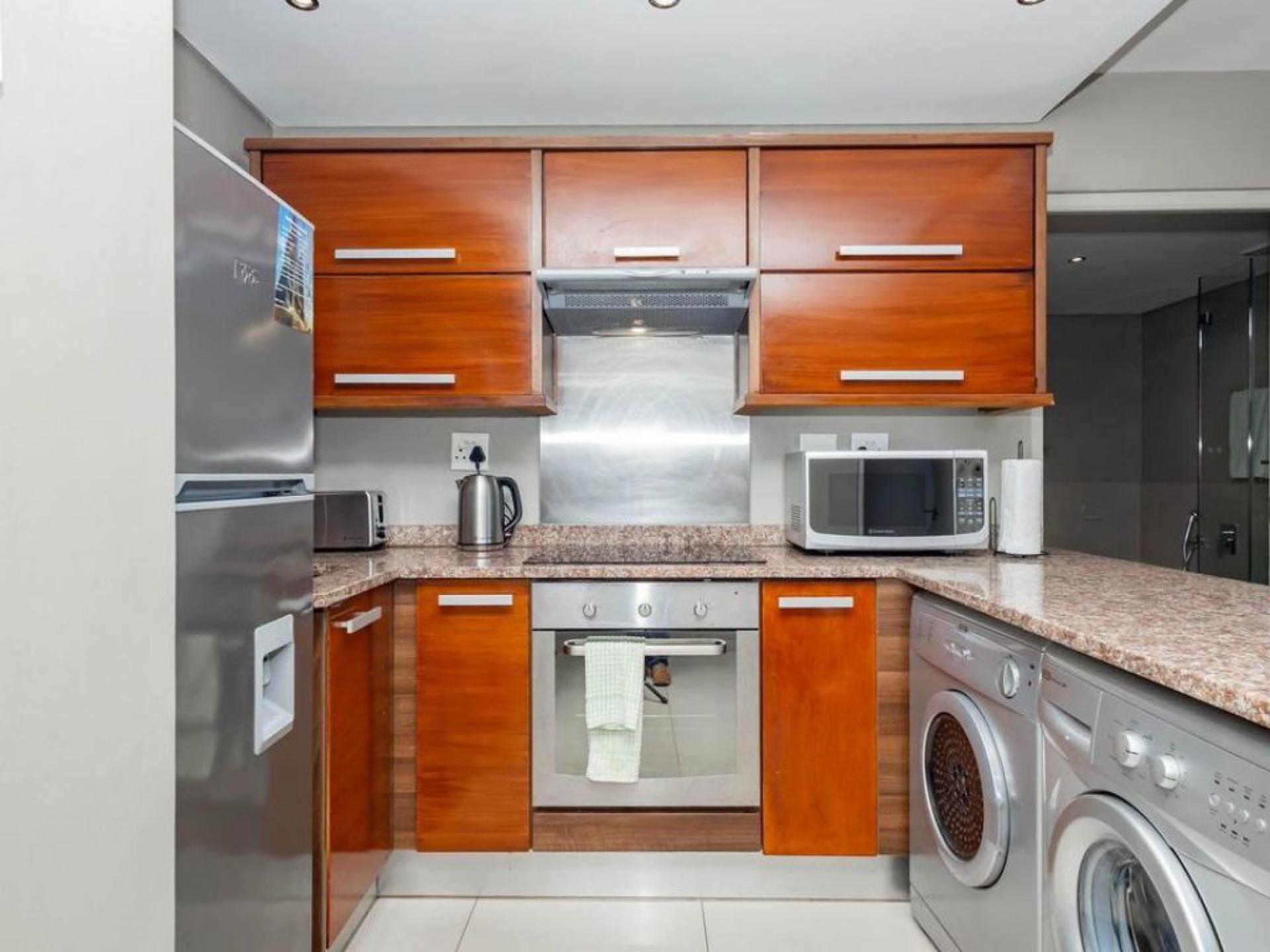  of property in Bloubergstrand