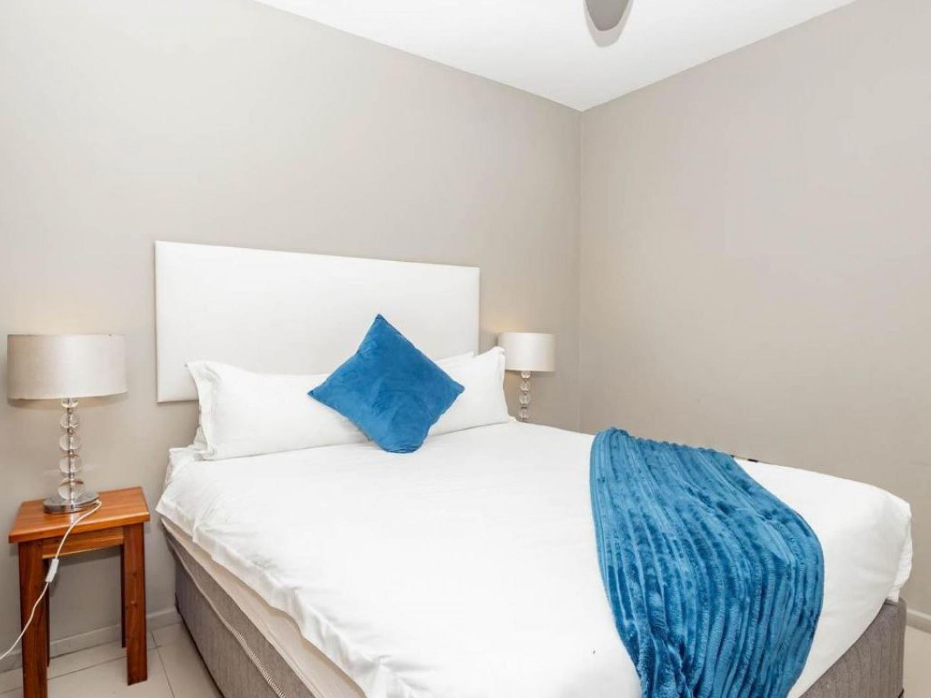  of property in Bloubergstrand