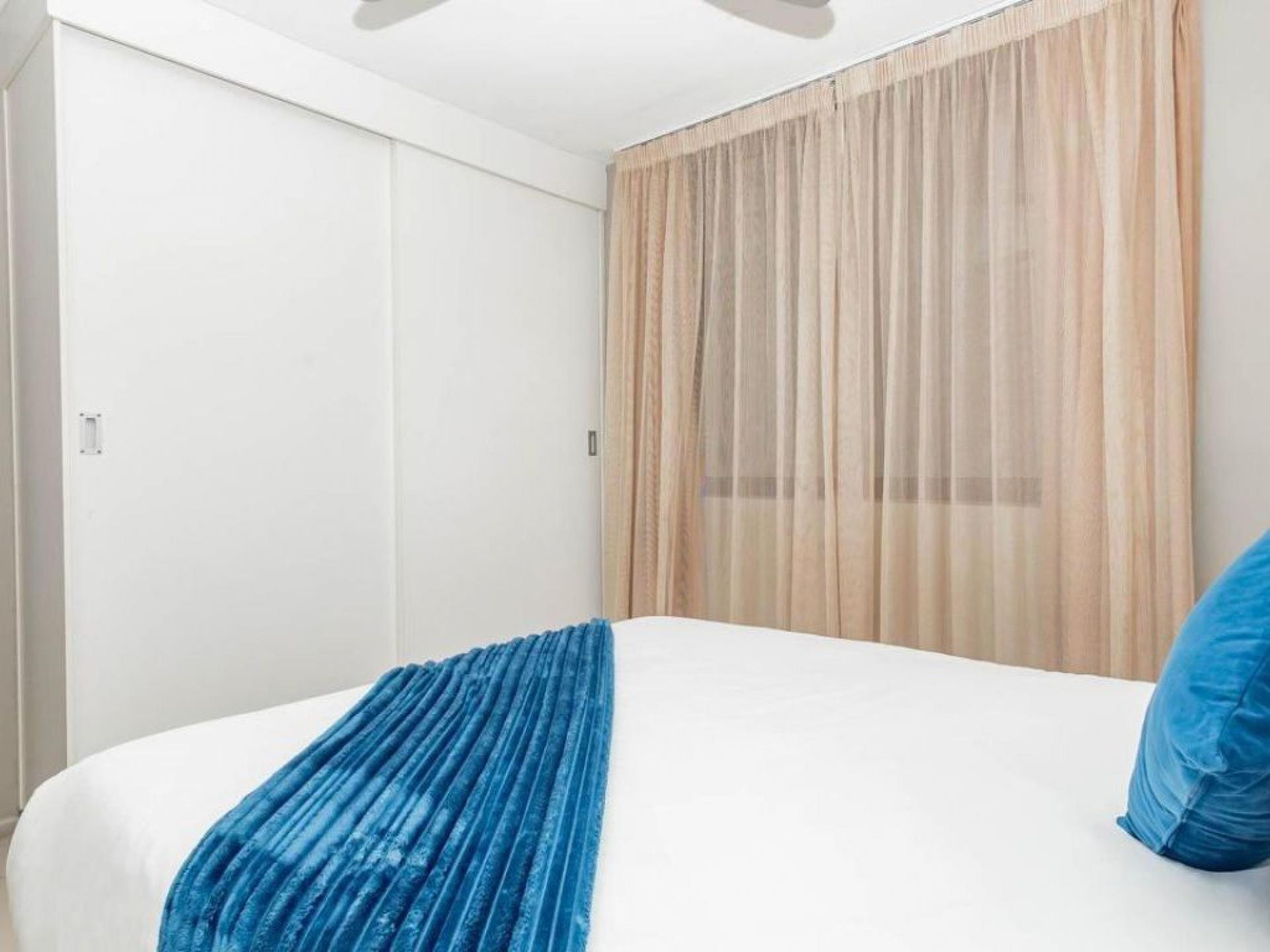  of property in Bloubergstrand