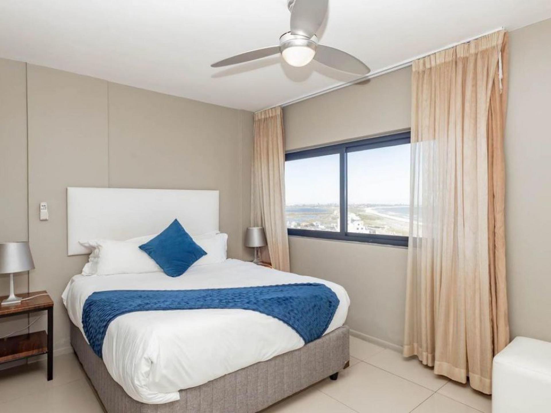  of property in Bloubergstrand