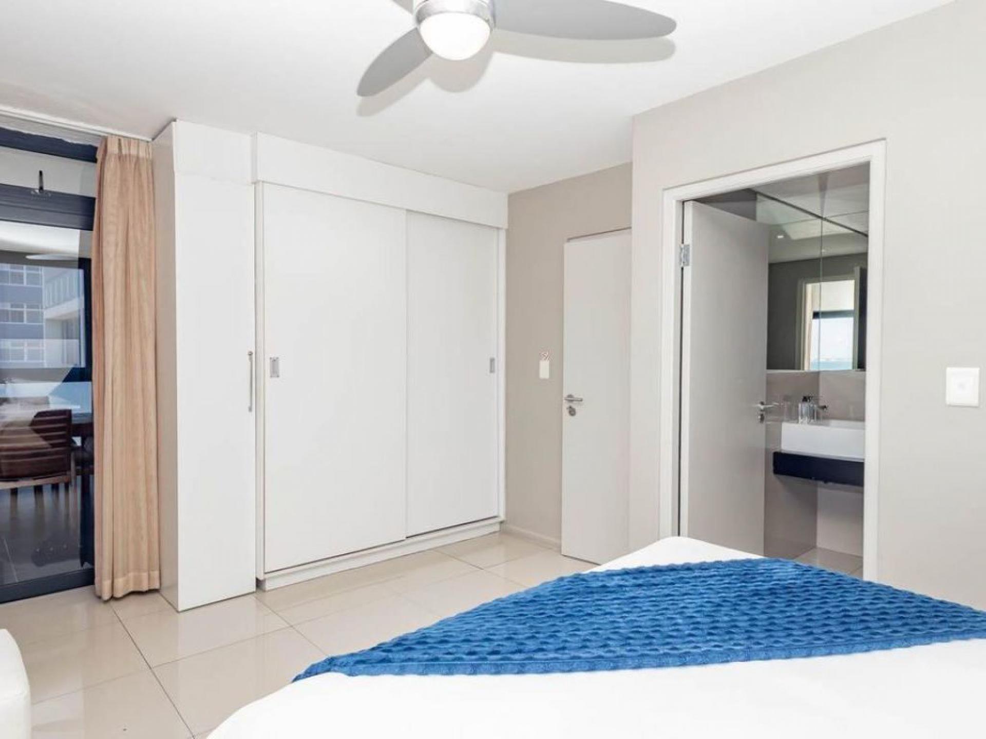  of property in Bloubergstrand