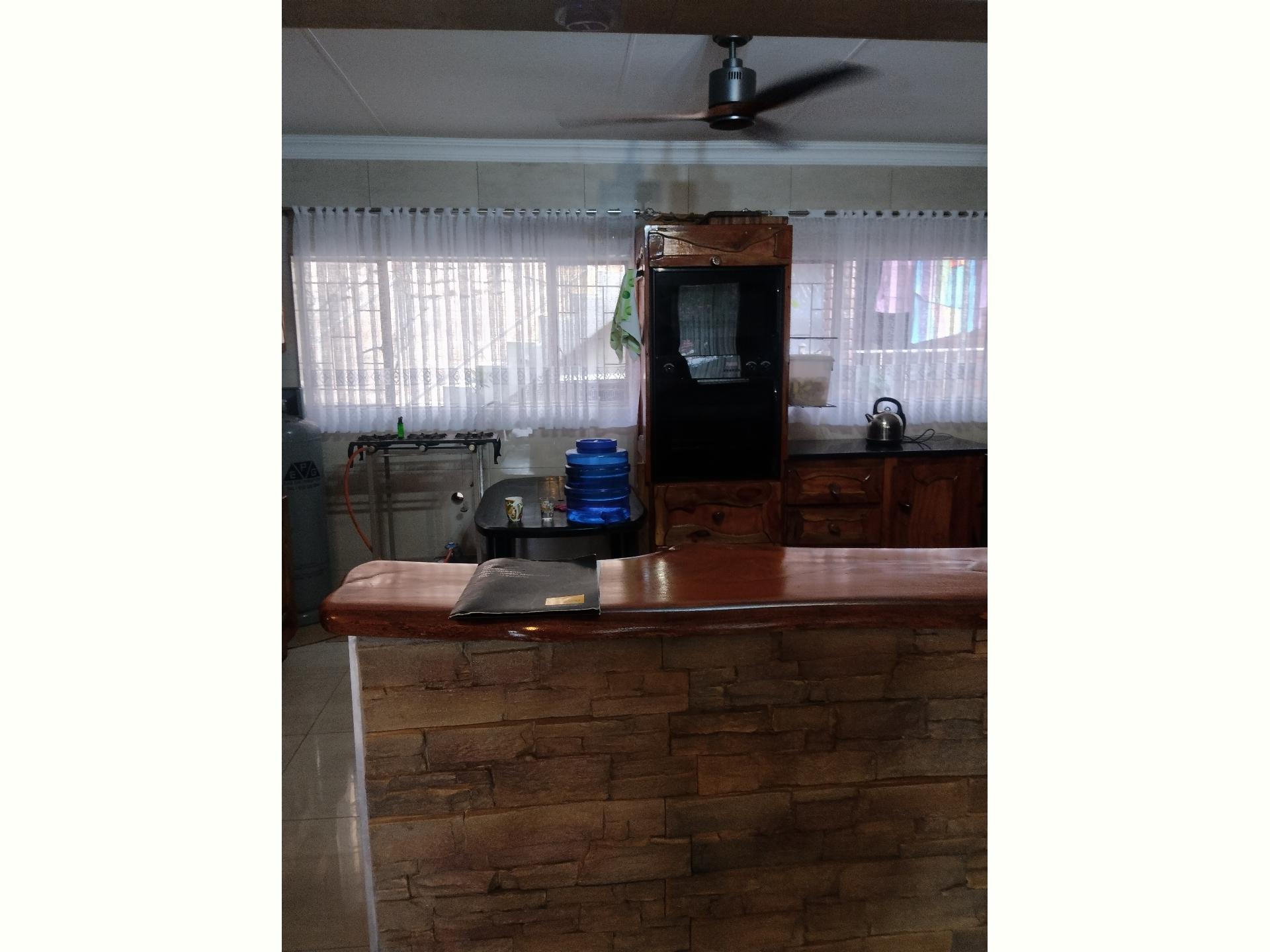  of property in Sinoville