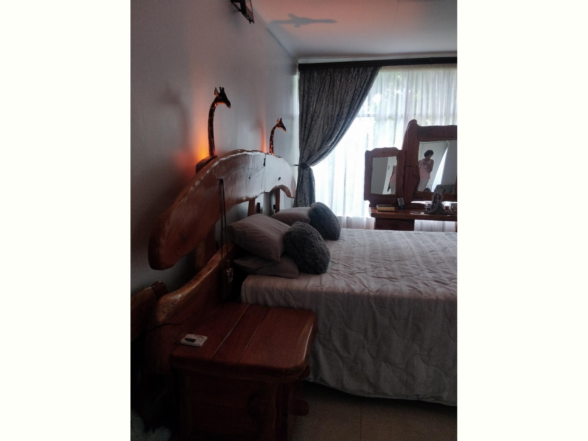  of property in Sinoville