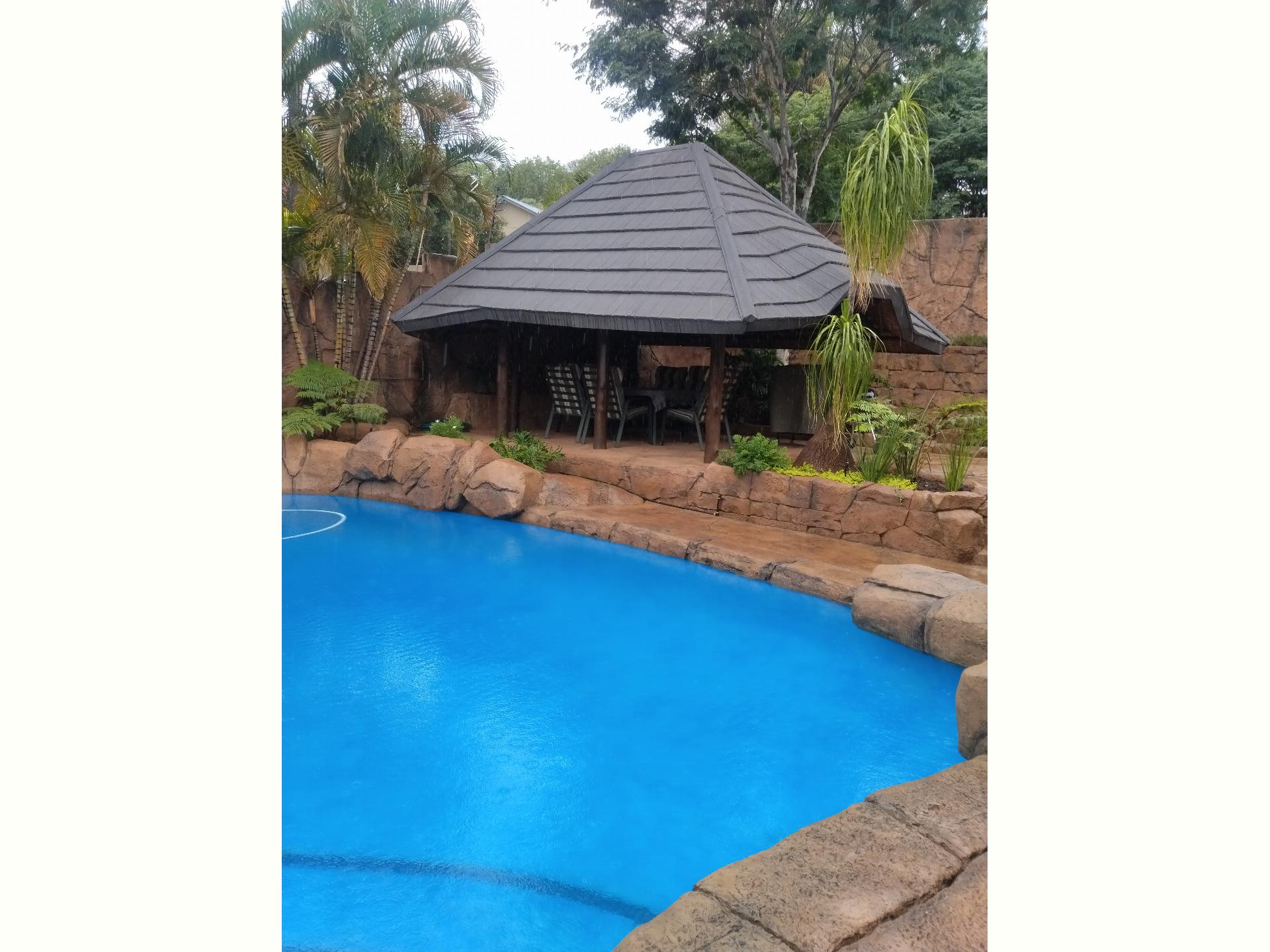  of property in Sinoville