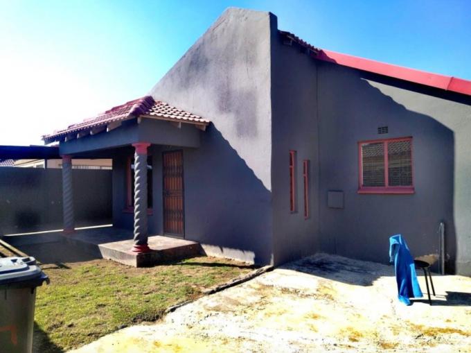 3 Bedroom House for Sale For Sale in Alveda - MR703046