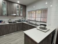  of property in Brackendowns