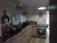  of property in Primrose