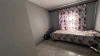 Bed Room 2 of property in Witpoortjie