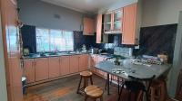 Kitchen - 19 square meters of property in Parow East