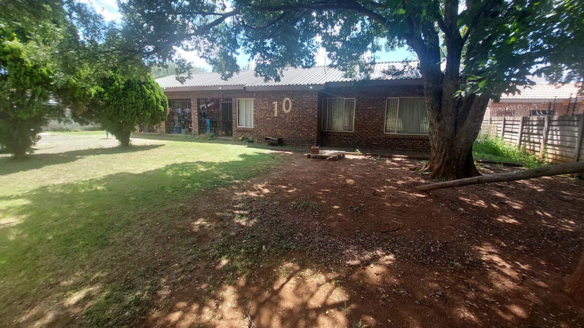 Front View of property in Potchefstroom