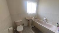 Bathroom 2 of property in Potchefstroom