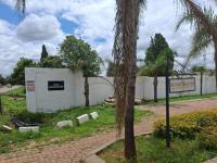  of property in Klippoortjie AH