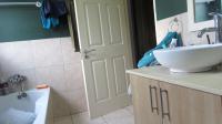 Main Bathroom - 8 square meters of property in Morehill