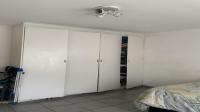 Bed Room 1 of property in Die Hoewes