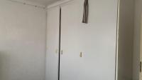 Bed Room 2 of property in Die Hoewes