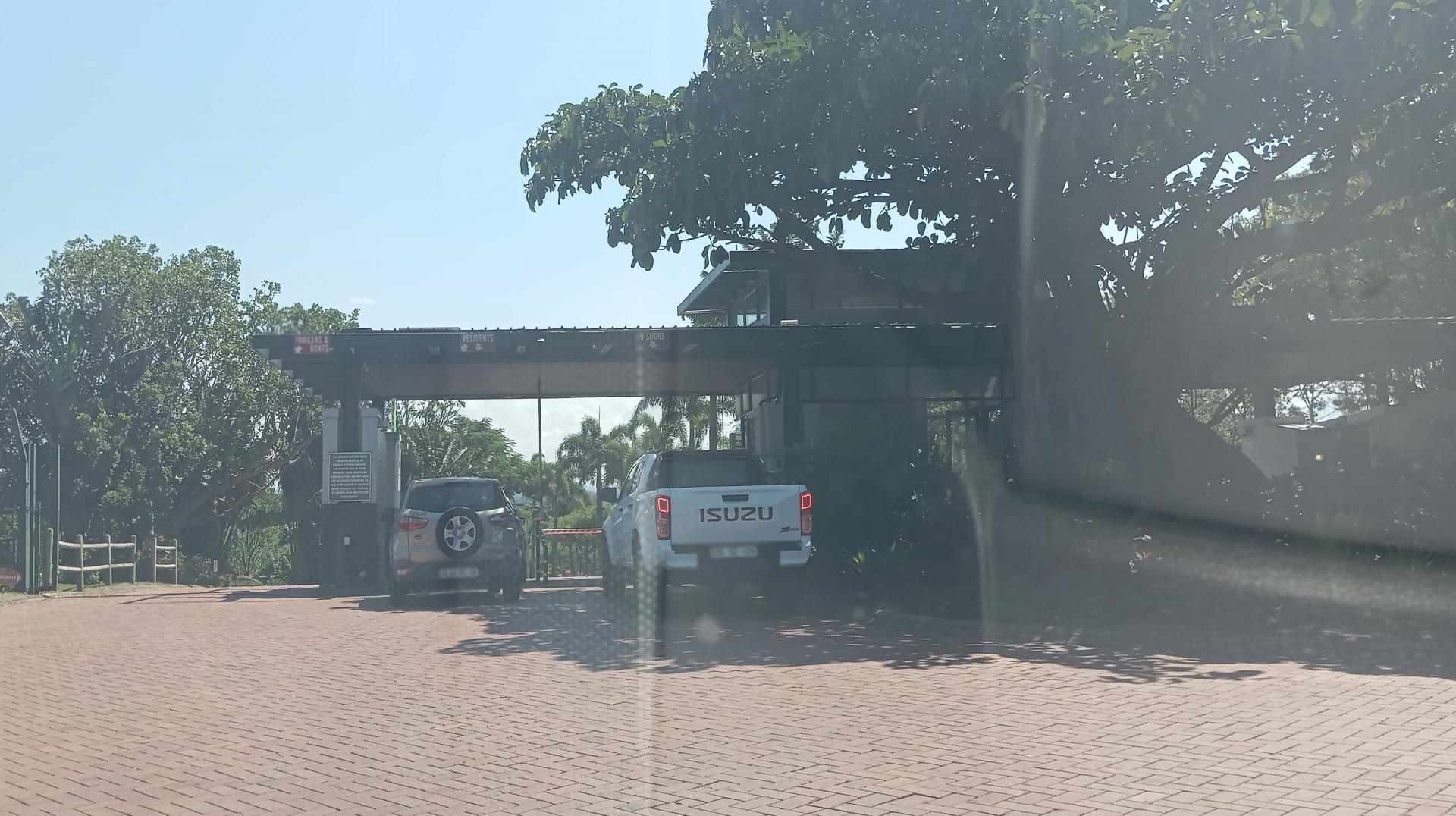 Front View of property in Palm Lakes Family Estate