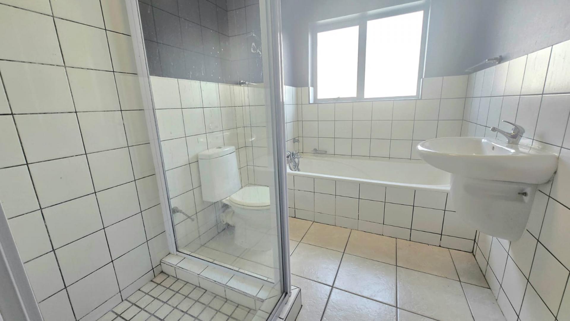  of property in Gordons Bay