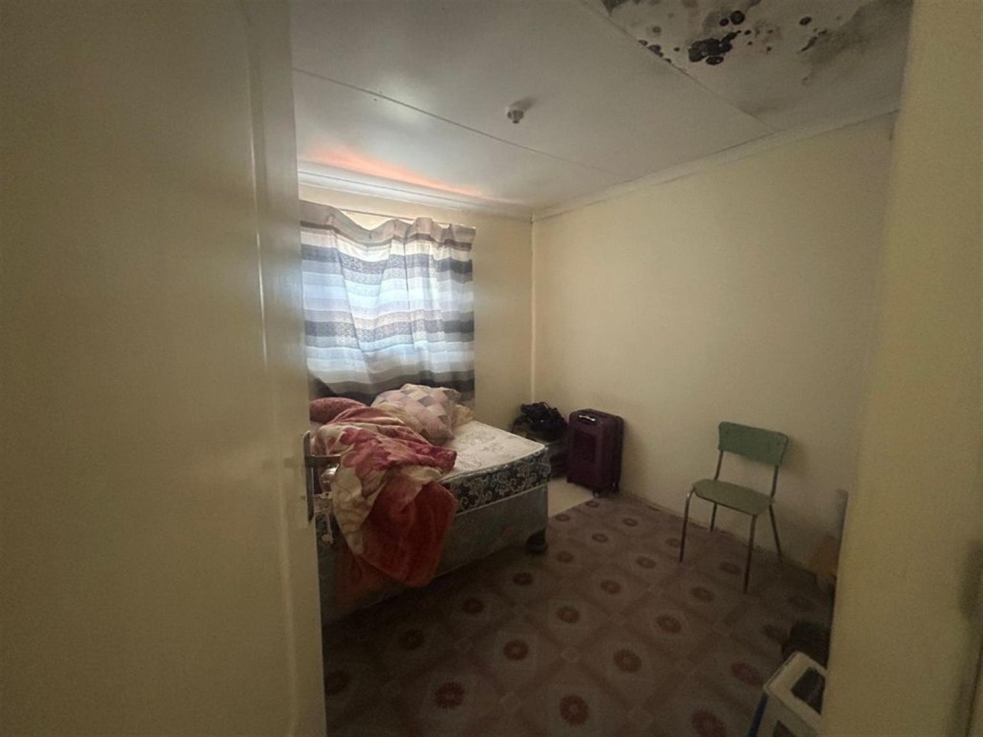 Bed Room 2 of property in Ibhayi (Zwide)