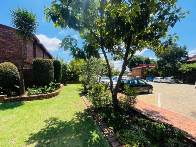 Simplex for Sale For Sale in The Hill - MR703217