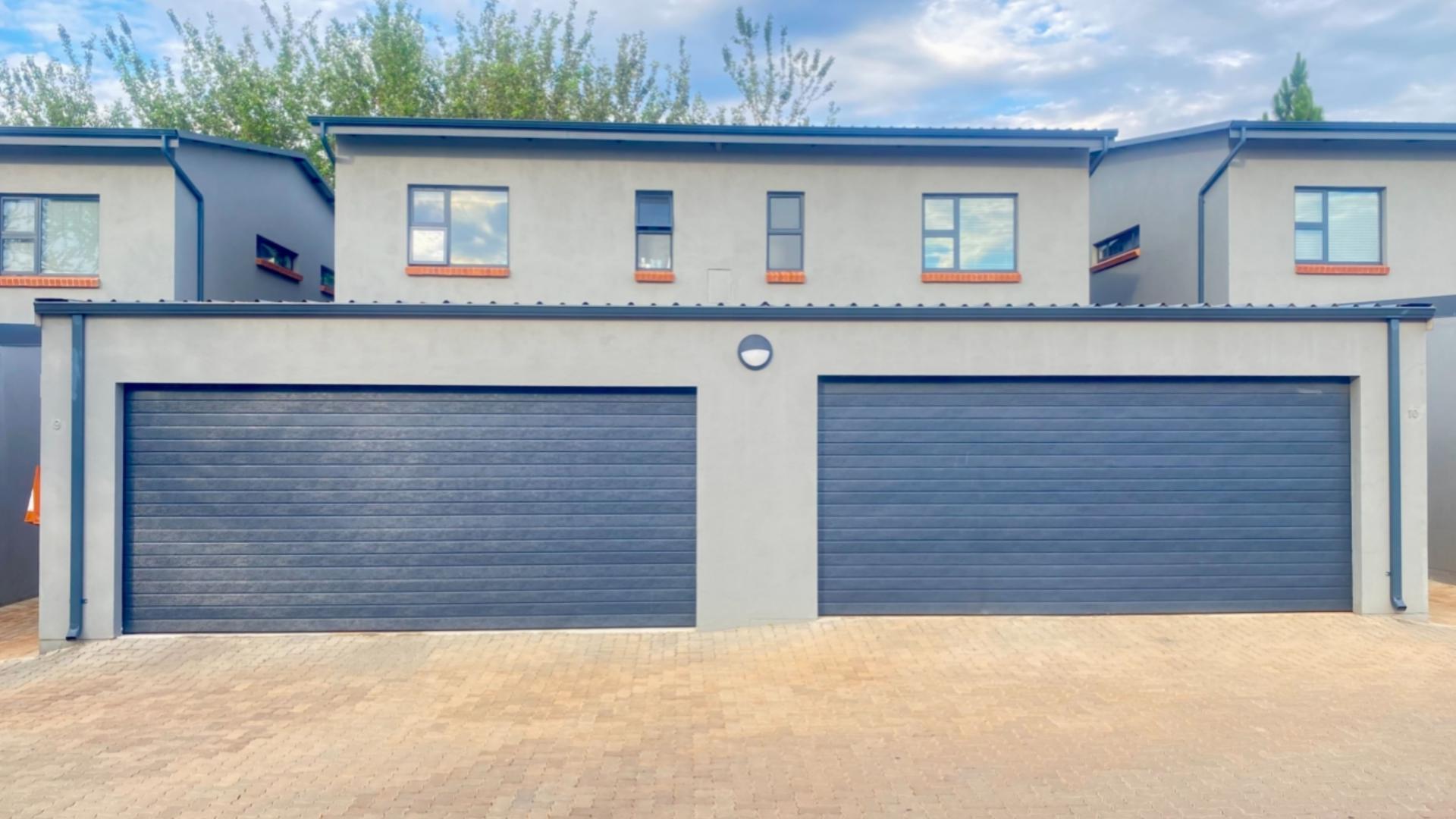  of property in Olympus