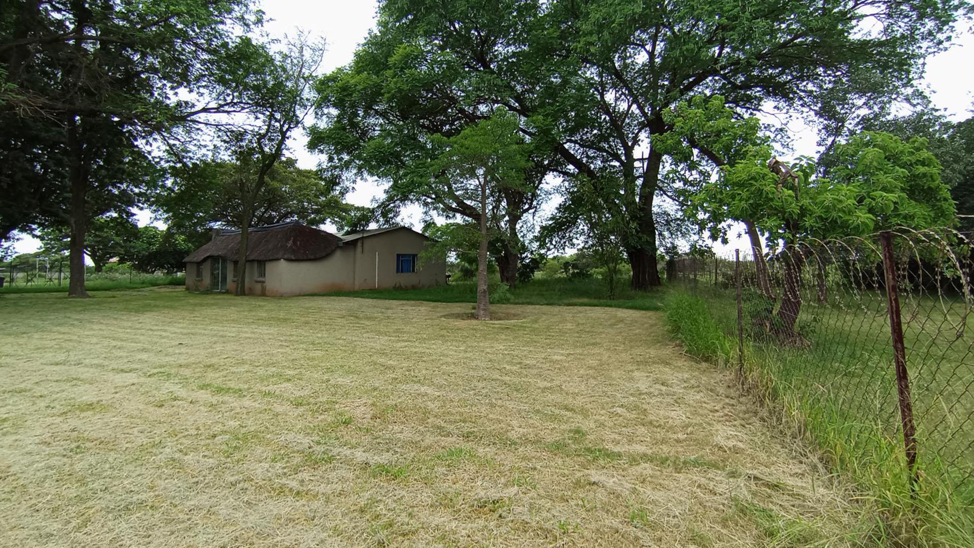 Front View of property in Soshanguve