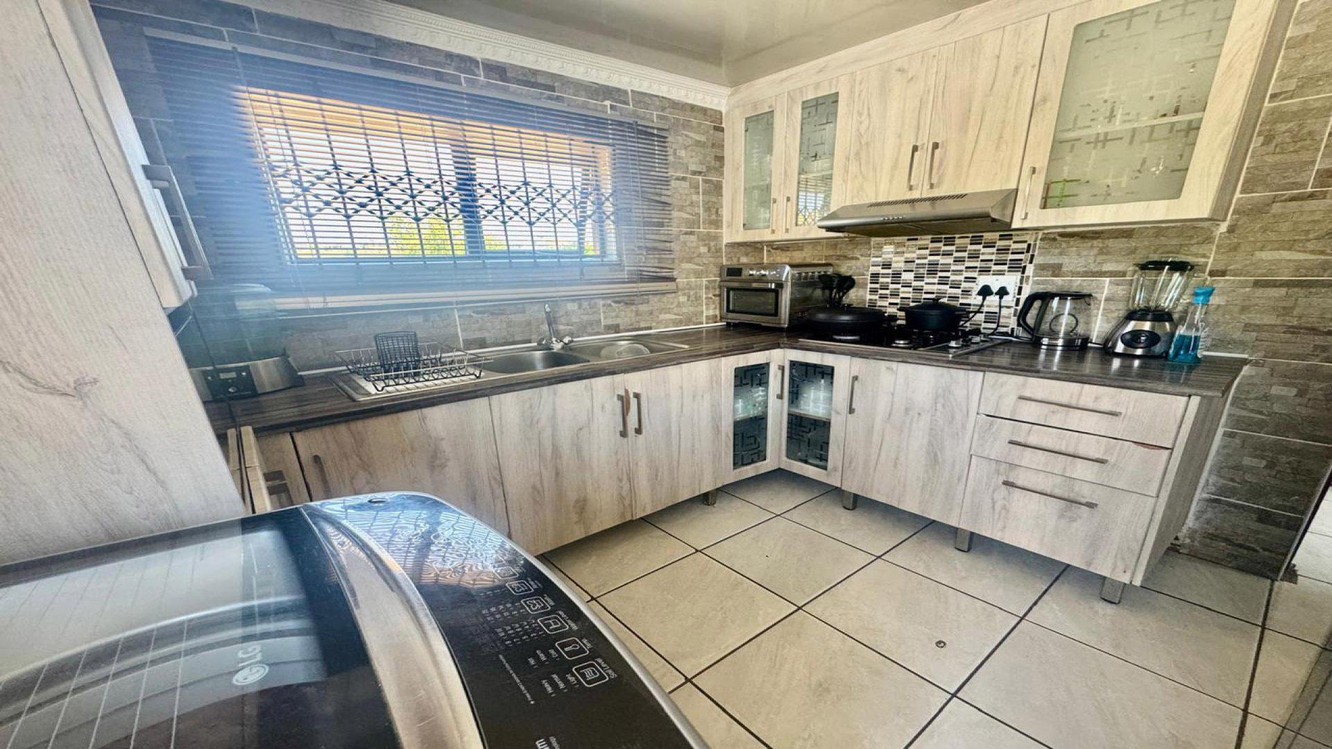 Kitchen of property in Mdantsane