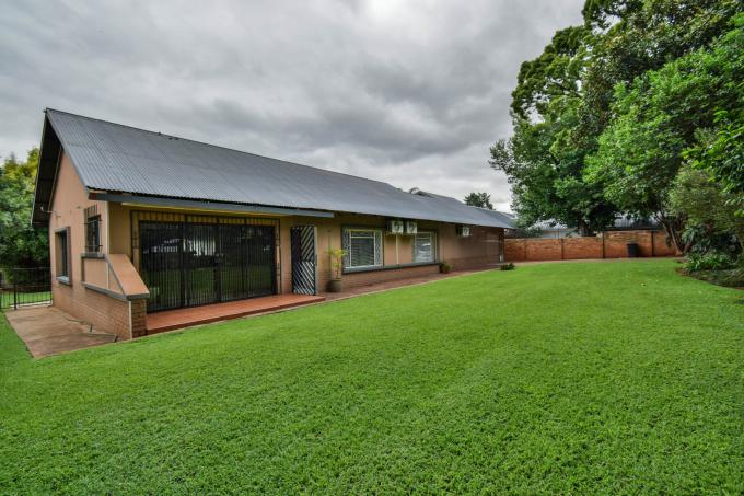 3 Bedroom House for Sale For Sale in Waverley - MR703243