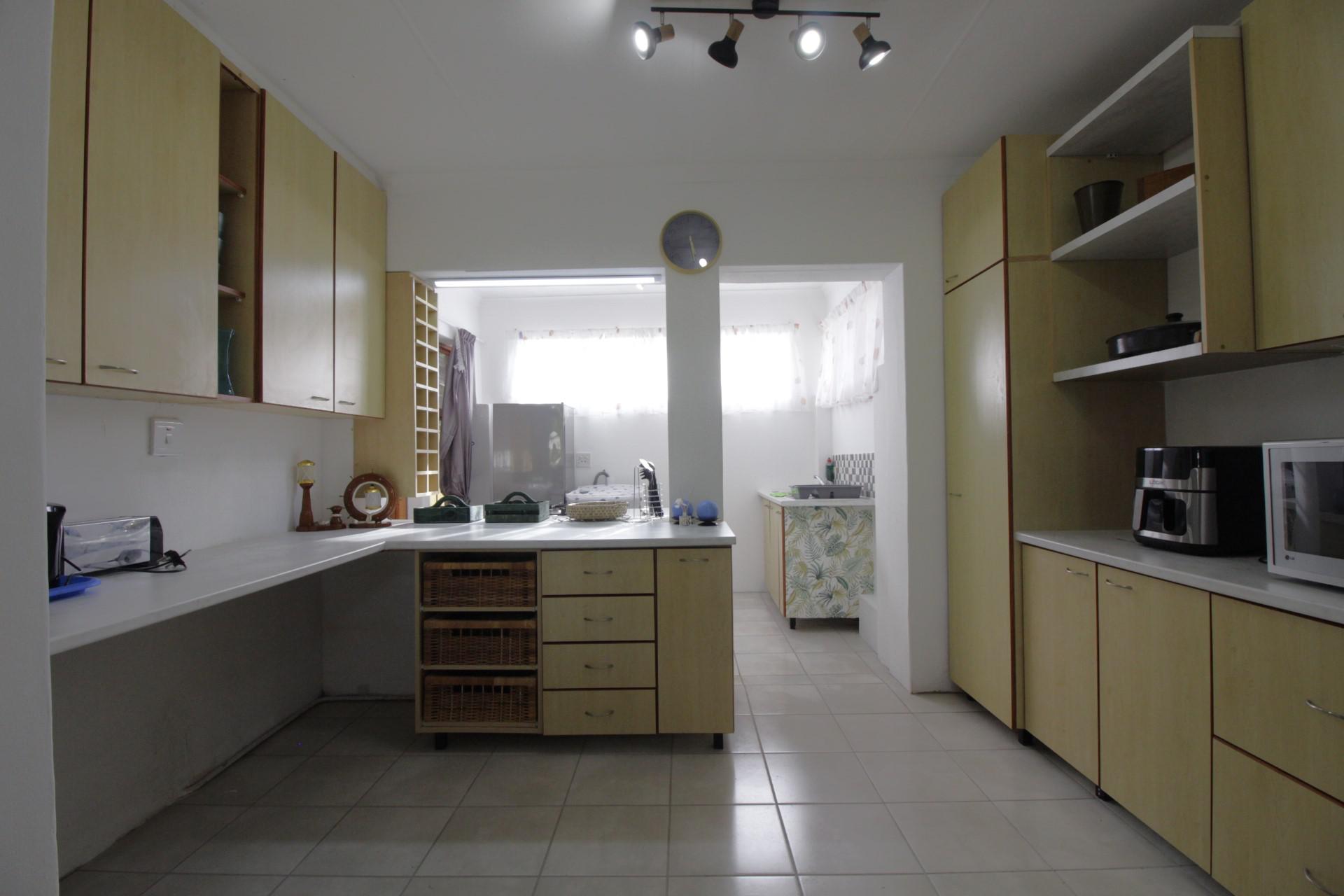  of property in Aston Bay