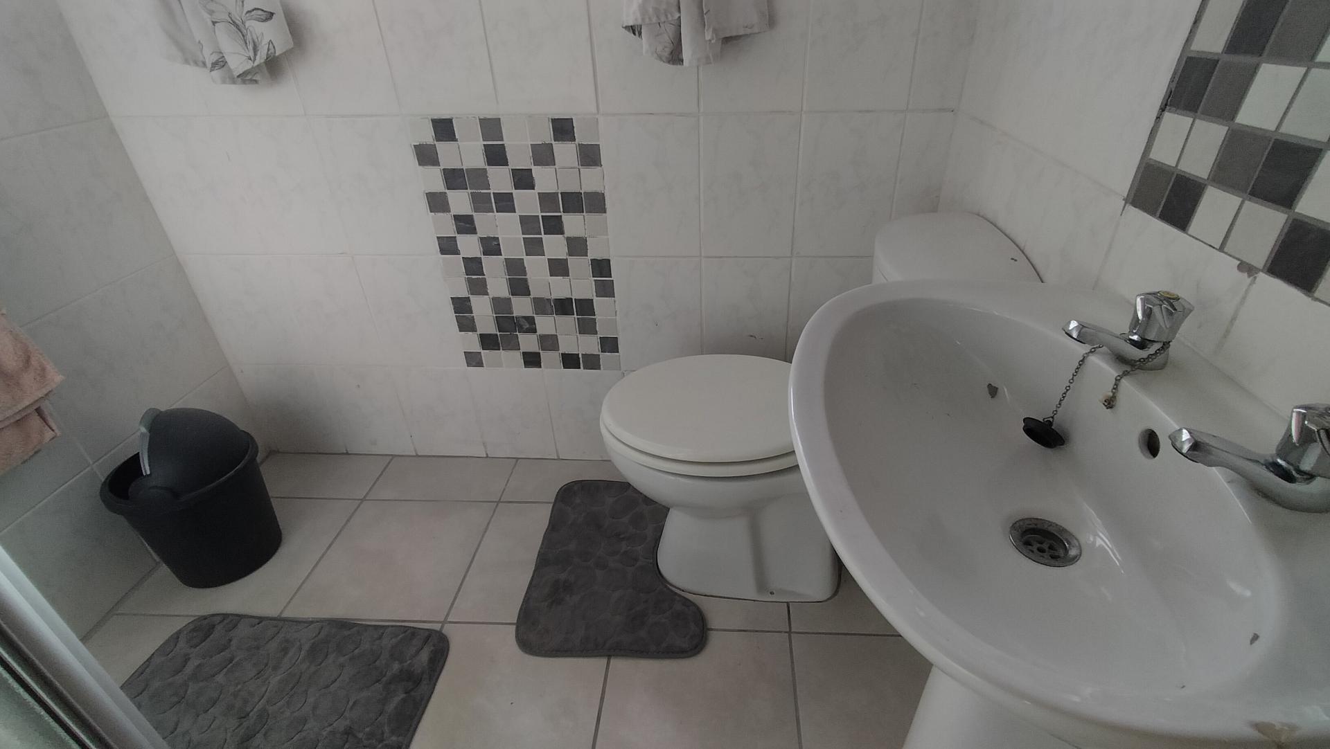  of property in Aston Bay