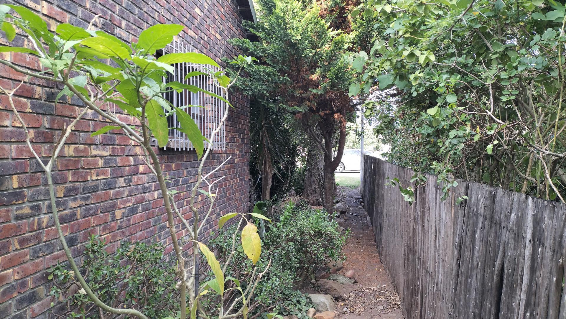  of property in Aston Bay