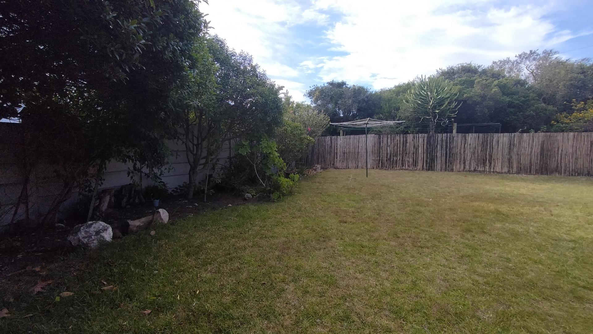  of property in Aston Bay