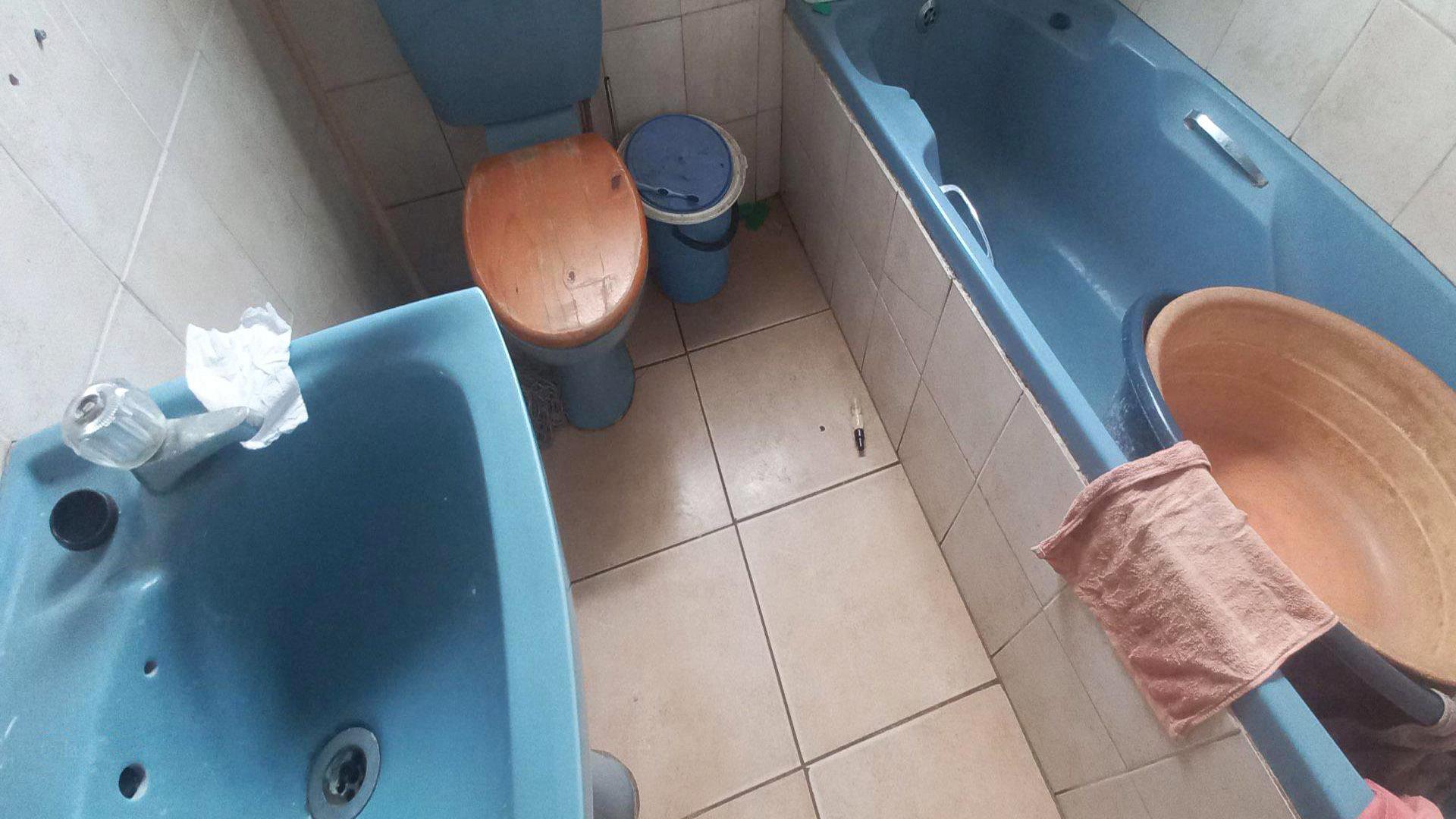 Bathroom 1 of property in Mdantsane