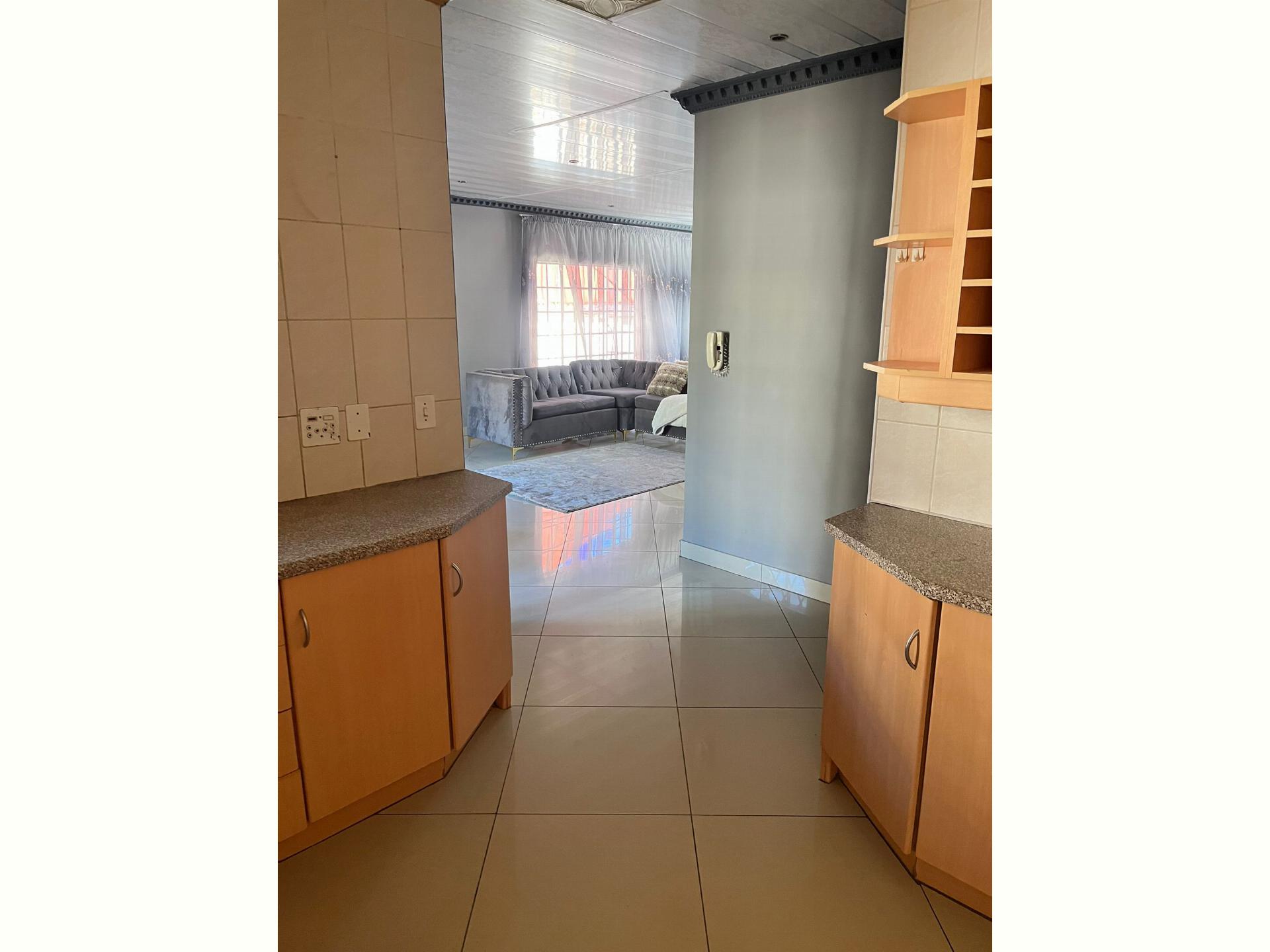  of property in Amandasig