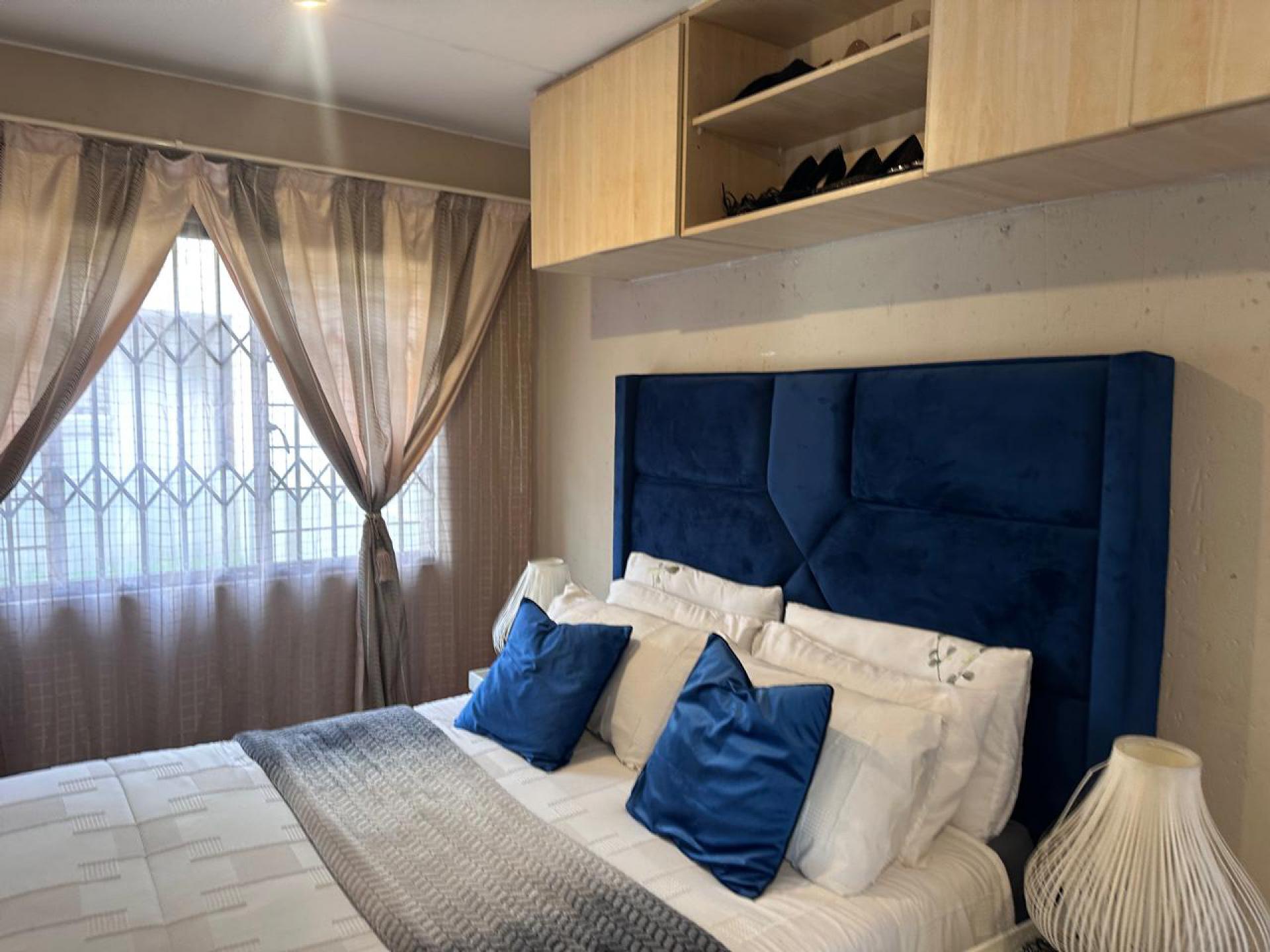  of property in Klippoortjie AH