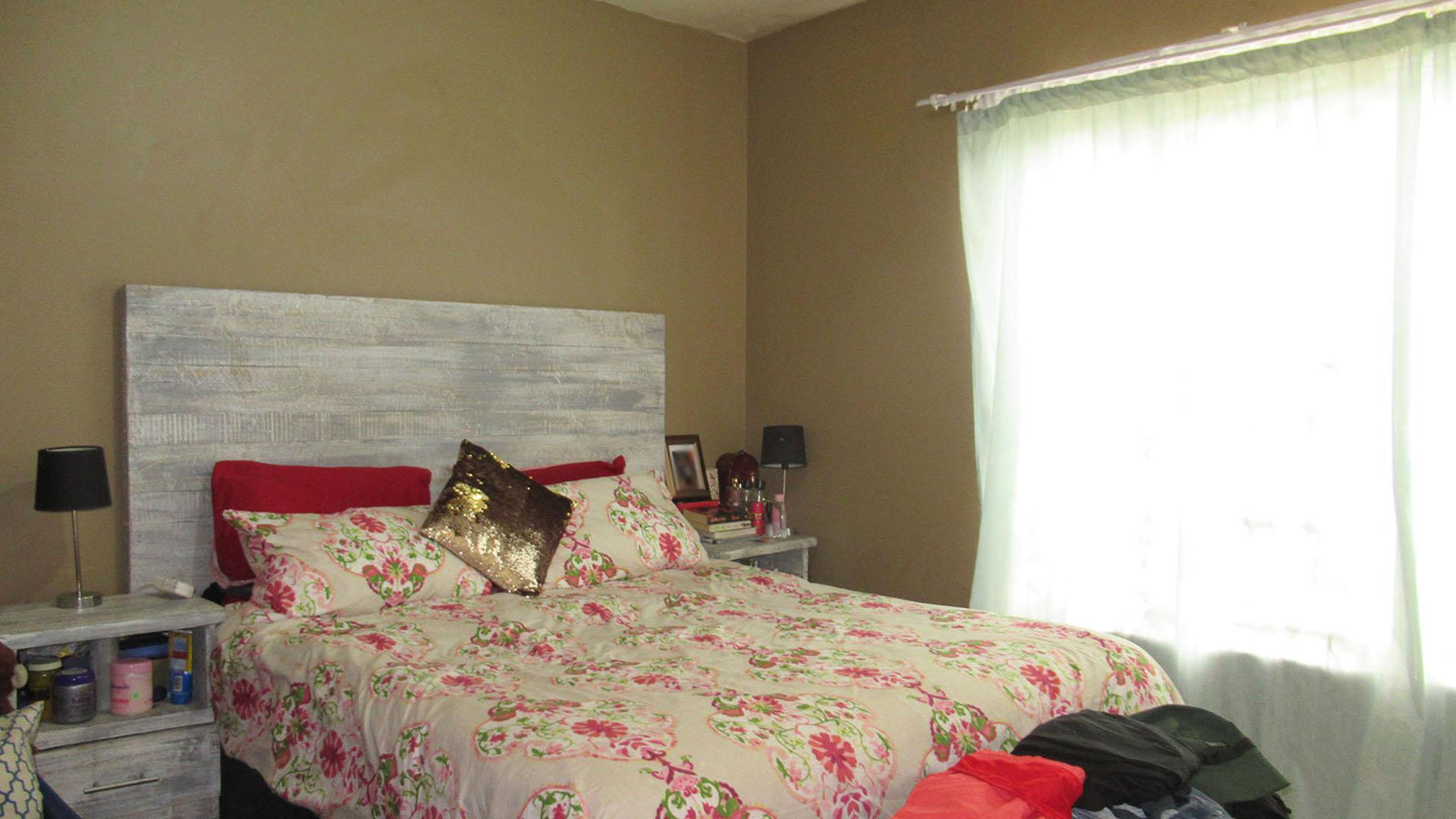 Main Bedroom - 14 square meters of property in Selcourt